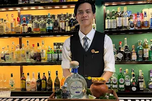 THƠM Cocktail Bar image