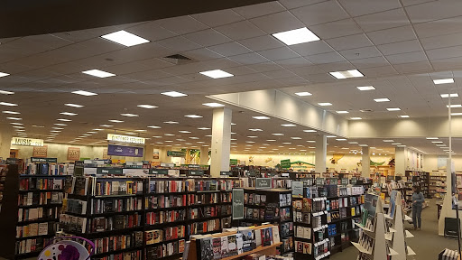 Book Store «Barnes & Noble», reviews and photos, 5101 Main St, Williamsburg, VA 23188, USA