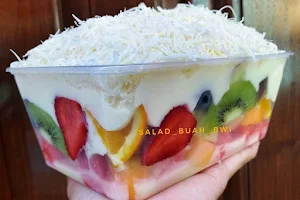 Salad Buah BWI Banyuwangi image
