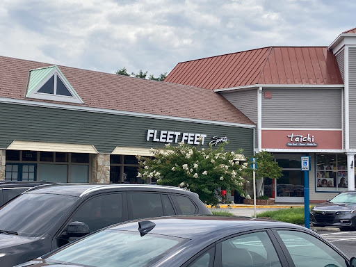 Fleet Feet Sports Annapolis, 2572 Solomons Island Rd, Annapolis, MD 21401, USA, 