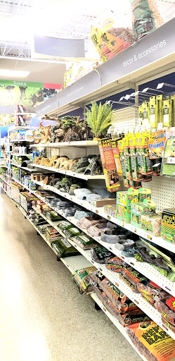 Pet Supply Store «PetSmart», reviews and photos, 1801 Howell Mill Rd NW, Atlanta, GA 30318, USA