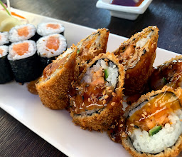 iiu Sushi Asia Food photo