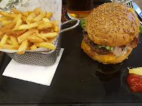 Hamburger du Restaurant Bar du Marché des Blancs Manteaux à Paris - n°5
