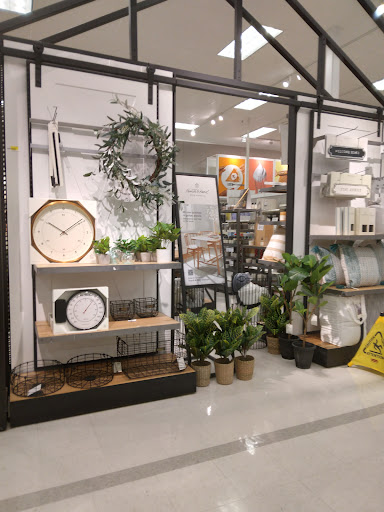 Department Store «Target», reviews and photos, 2626 Delaware Ave, Buffalo, NY 14216, USA