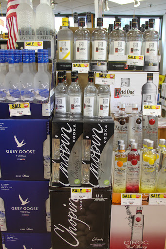 Liquor Store «Super Buy-Rite Liquors of Aberdeen», reviews and photos, 1238 NJ-34, Aberdeen Township, NJ 07747, USA