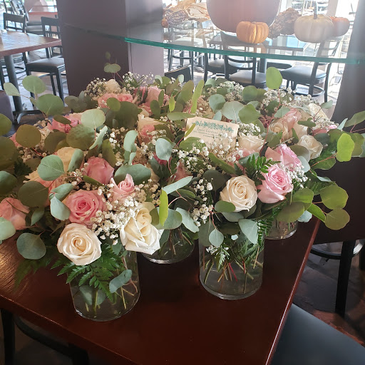 Florist «Louis Gardens Florist», reviews and photos, 1251 S Beach Blvd q, La Habra, CA 90631, USA