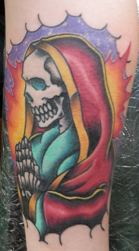 Tattoo Shop «Lady Luck Tattoo Studio», reviews and photos, 220 N Benton St, Woodstock, IL 60098, USA