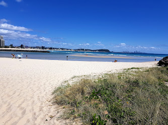 Currumbin Alley