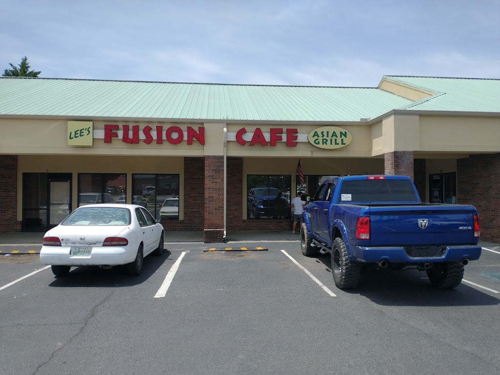 Lee’s Fusion Cafe 37863