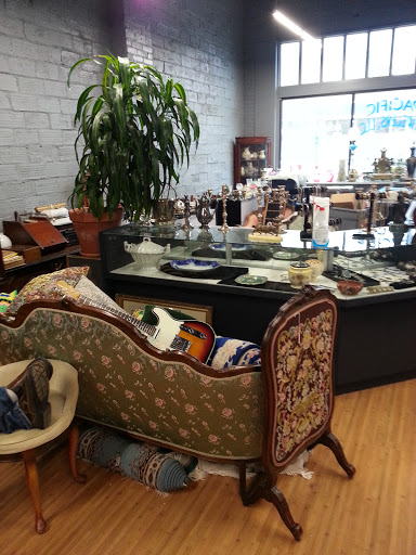 Jewelry Store «Pacific Jewelers», reviews and photos, 2313 Main St, Vancouver, WA 98660, USA