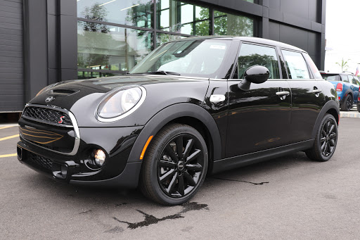 Mazda Dealer «Open Road Mazda of East Brunswick», reviews and photos, 352 NJ-18, East Brunswick, NJ 08816, USA