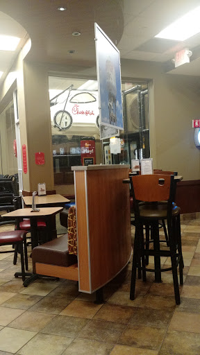 Fast Food Restaurant «Chick-fil-A», reviews and photos, 701 N Milwaukee Ave Ste 360, Vernon Hills, IL 60061, USA