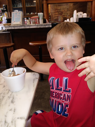 Restaurant «Miller Drug Ice Cream & Soda Shoppe», reviews and photos, 212 1st Ave E, Oneonta, AL 35121, USA