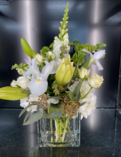 Florist «Design Works Flowers», reviews and photos, 624 N Main St, Rochester, MI 48307, USA