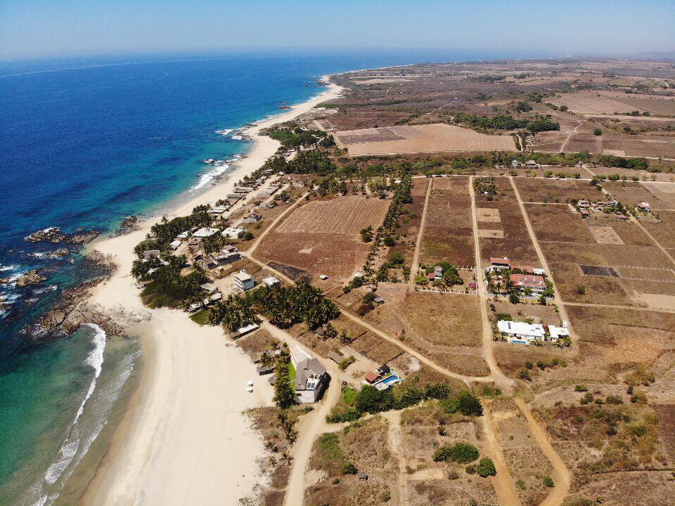 Foto av Playa Agua Blanca med lång rak strand