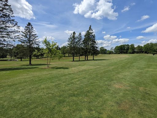 Golf Club «Blueberry Hill Golf Club», reviews and photos, 6528 Cable Hollow Rd, Russell, PA 16345, USA