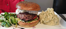 Hamburger du Restaurant Le Calypso à Thiers - n°2