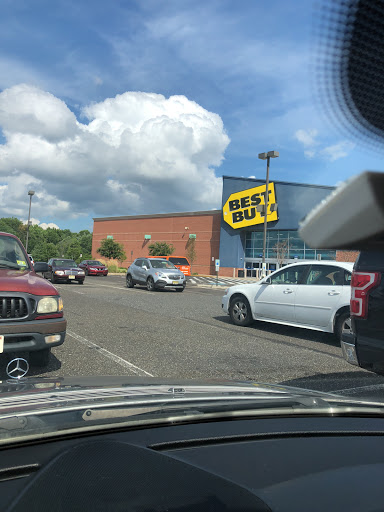 Electronics Store «Best Buy», reviews and photos, 1420 Nixon Dr, Mt Laurel, NJ 08054, USA