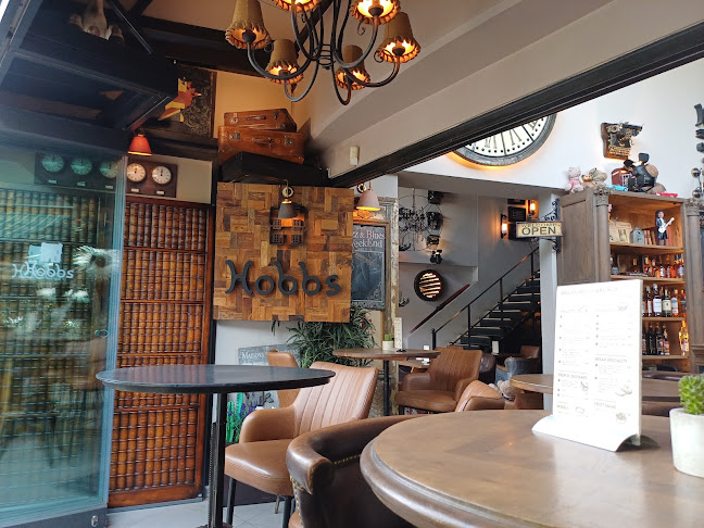 Hobbs - Βριλήσσια