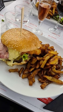 Hamburger du Grillades Restaurant Brasserie Le Brasero à Saint-Paul-lès-Dax - n°12