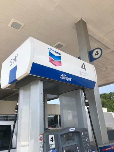 Gas Station «Chevron», reviews and photos, 2530 Lake Oconee Pkwy, Greensboro, GA 30642, USA
