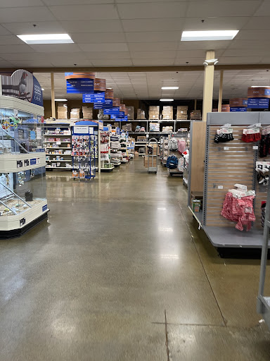 Pet Supply Store «PetSmart», reviews and photos, 719 Sleater Kinney Rd SE, Lacey, WA 98503, USA