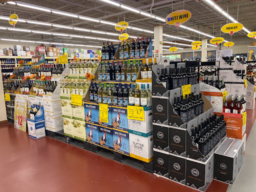 Beer Store «Liquor Depot, Inc.», reviews and photos, 17 Albany Turnpike, West Simsbury, CT 06092, USA