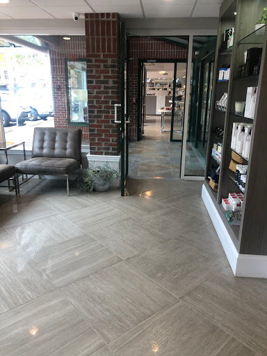 Hair Salon «INTERLOCKS Salon + Spa», reviews and photos, 58 Merrimac St, Newburyport, MA 01950, USA