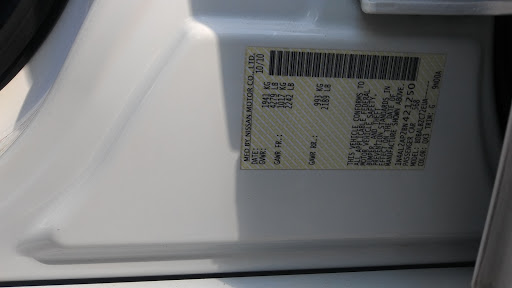 Auto Repair Shop «Overseas & Domestic Auto», reviews and photos, 220 N Weller Ave, Springfield, MO 65802, USA