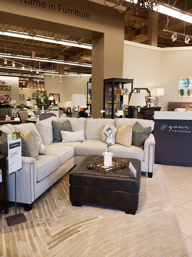 Furniture Store «Ashley HomeStore», reviews and photos, 905 Perimeter Dr, Schaumburg, IL 60173, USA