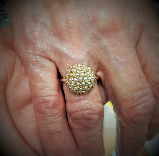 Jewelry Store «Collins Jewelers», reviews and photos, 80 Seven Hills Blvd #307, Dallas, GA 30132, USA