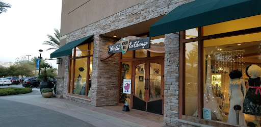 Shopping Mall «Shops At Dos Lagos», reviews and photos, 2780 Cabot Dr #140, Corona, CA 92883, USA