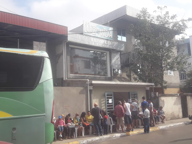 IGLESIA EVANGELICA "LA LUZ DE LA VIDA" - Portoviejo