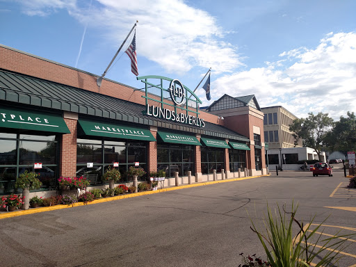 Grocery Store «Lunds & Byerlys Uptown Minneapolis», reviews and photos, 1450 W Lake St, Minneapolis, MN 55408, USA