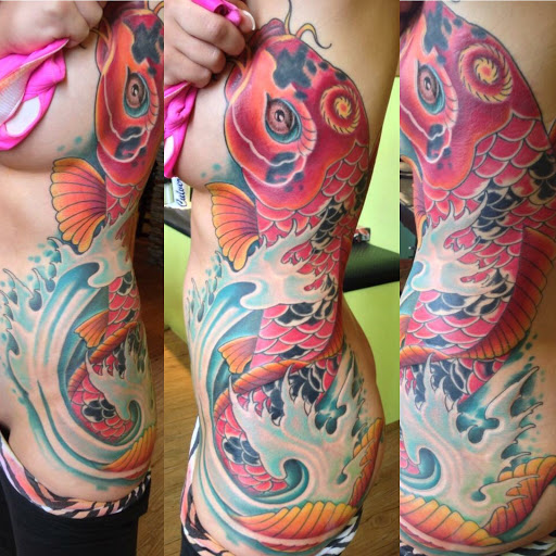 Tattoo Shop «Aloha Art Collective Tattoo», reviews and photos, 1740 Weir Dr #28, Woodbury, MN 55125, USA