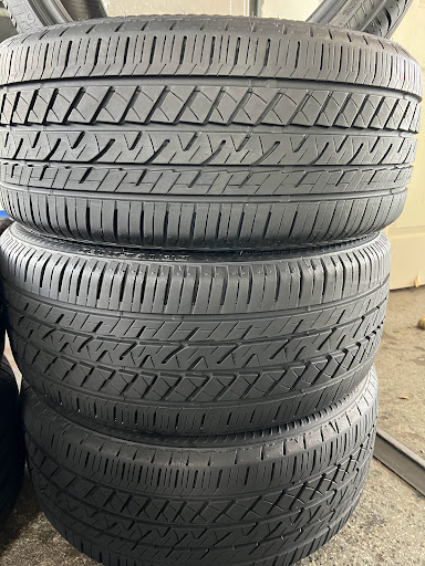 Tire Shop «L & R Tire Shop - Total Car Care», reviews and photos, 6923 W Hillsborough Ave, Tampa, FL 33634, USA