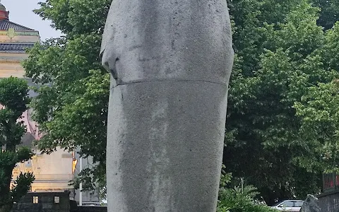 Henrik Ibsen-statue image