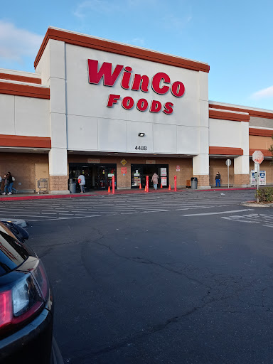 Supermarket «WinCo Foods», reviews and photos, 4488 W Shaw Ave, Fresno, CA 93722, USA
