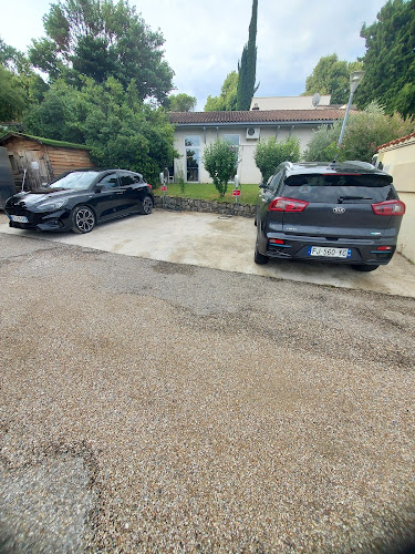 Borne de recharge de véhicules électriques Tesla Destination Charger Loriol-sur-Drôme