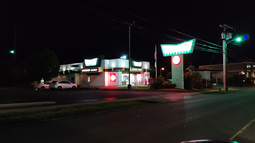 Bakery «Krispy Kreme Doughnuts», reviews and photos, 259 S Stratford Rd, Winston-Salem, NC 27103, USA