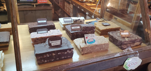 Antique Store «Old Country Store & Emporium», reviews and photos, 26 Otis St, Mansfield, MA 02048, USA