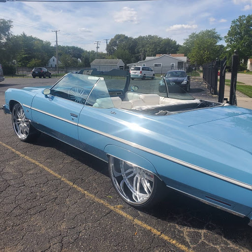 Car Stereo Store «WOW Electronics», reviews and photos, 21165 Gratiot Ave, Eastpointe, MI 48021, USA