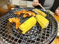 かしわ焼肉 とよ食堂