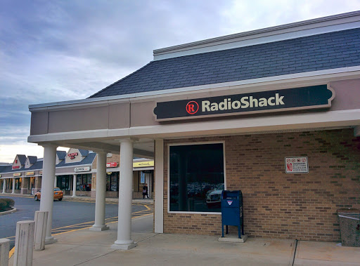 RadioShack, 30 Southbury Plaza, Southbury, CT 06488, USA, 