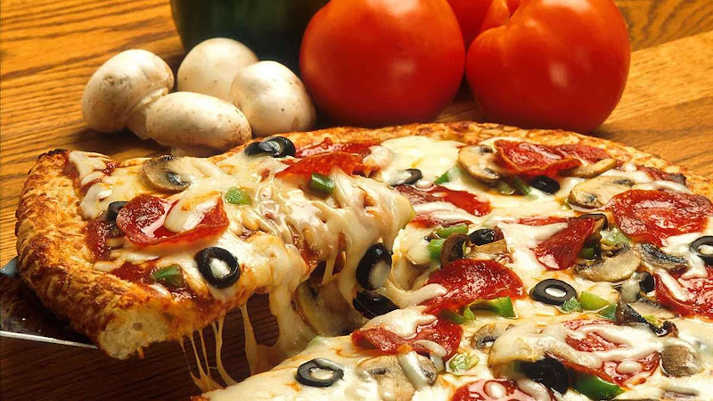 #7 best pizza place in Costa Mesa - Doria's Haus of Pizza