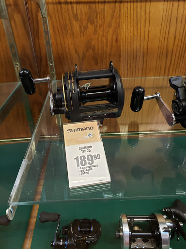 Sporting Goods Store «Bass Pro Shops», reviews and photos, 2501 Bass Pro Dr, Grapevine, TX 76051, USA