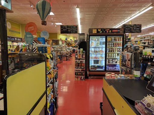 Grocery Store «Whole Foods Market», reviews and photos, 45 Beacon St, Somerville, MA 02143, USA
