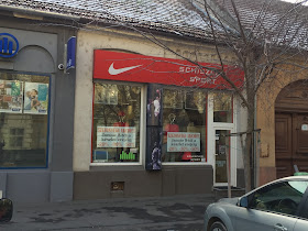 Schiszler Sport Nike Üzlet