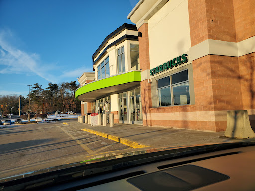 Grocery Store «Stop & Shop», reviews and photos, 40 Franklin Village Drive, Franklin, MA 02038, USA