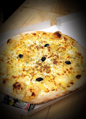 Pizza Les Deux Frères - Cabriès Calas - Cuisson au Feu de Bois à Cabriès